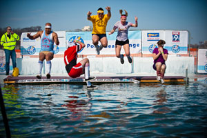 Does this look like fun or what? (Photo courtesy of Minneapolis Polar Bear Plunge.)