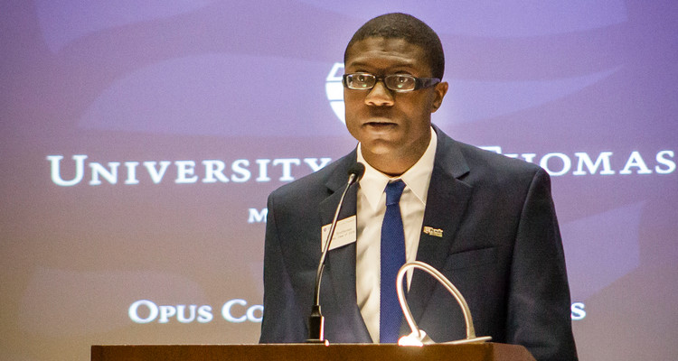 Amiri Brotherson gives a speech at the Opus College of Business Corporate Partner Reception in Schulze Grand Atrium on Wednesday, November 4, 2015.