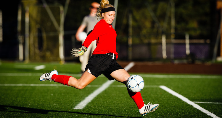 Goalkeeper Tarynn Theilig kicks the ball during a women's soccer game between the University of St. Thomas and Concordia College - Moorhead, on September 30, 2015 on the South Athletic Field. UST won the game by a final score of 4-1.