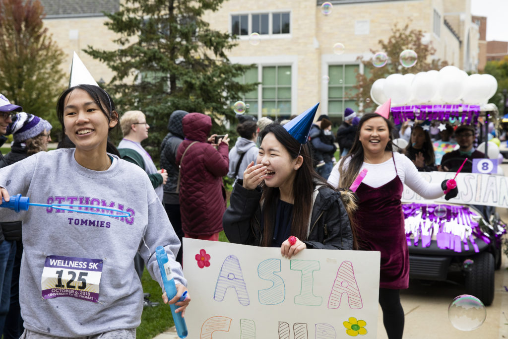 Students showed off their pride for different student organizations during the Homecoming parade.