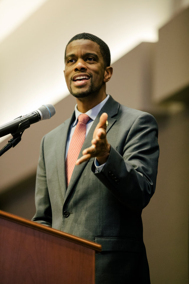 St. Paul Mayor Melvin Carter speaks during the 2020 Breakfast with the Mayors event in Woulfe Alumni Hall on January 29, 2020, in St. Paul.