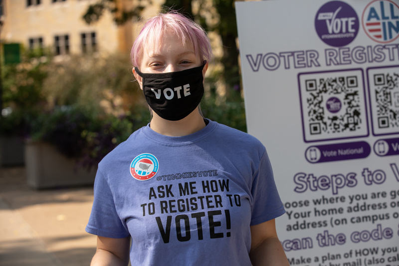 Sophia Faacks (Civil Engineering) provides voter registration information