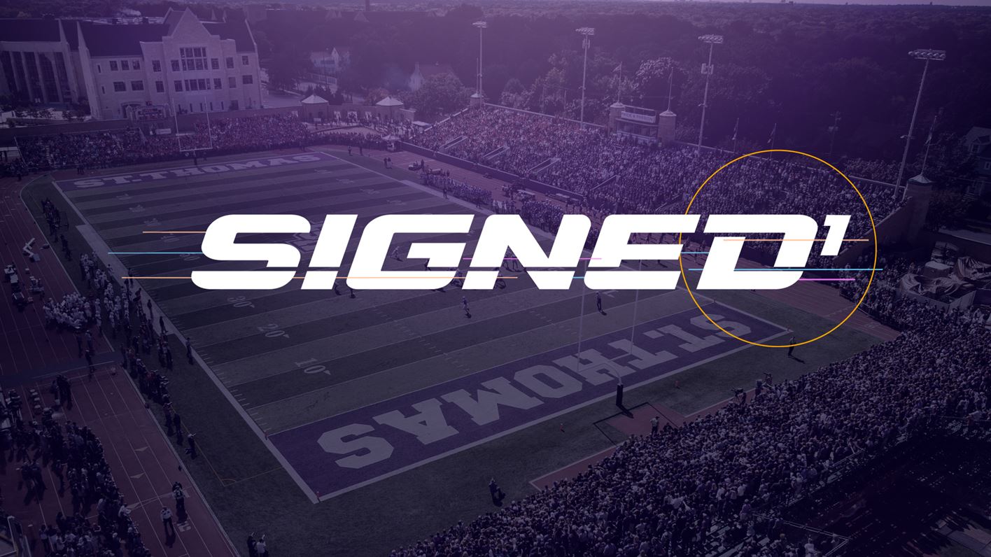Tommie Football - Signed logo