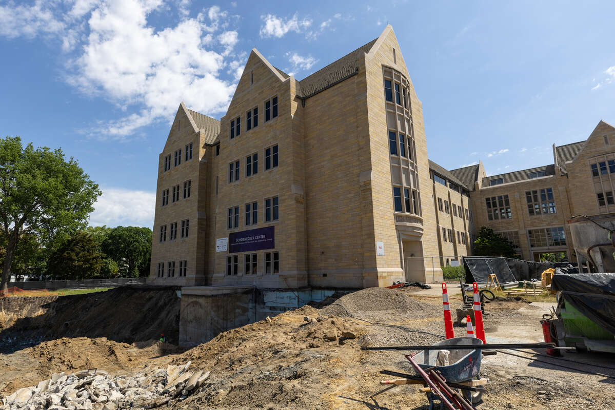 Construction crews work on the Schoenecker Center on south campus. Mark Brown/University of St. Thomas