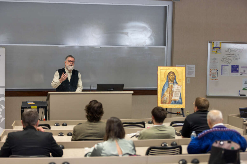 Nicholas Markell '84 B.A. presenting on the St. Kateri Icon, hosted by the Murphy Institute on April 18, 2023, in Minneapolis. Brandon Woller/University of St. Thomas