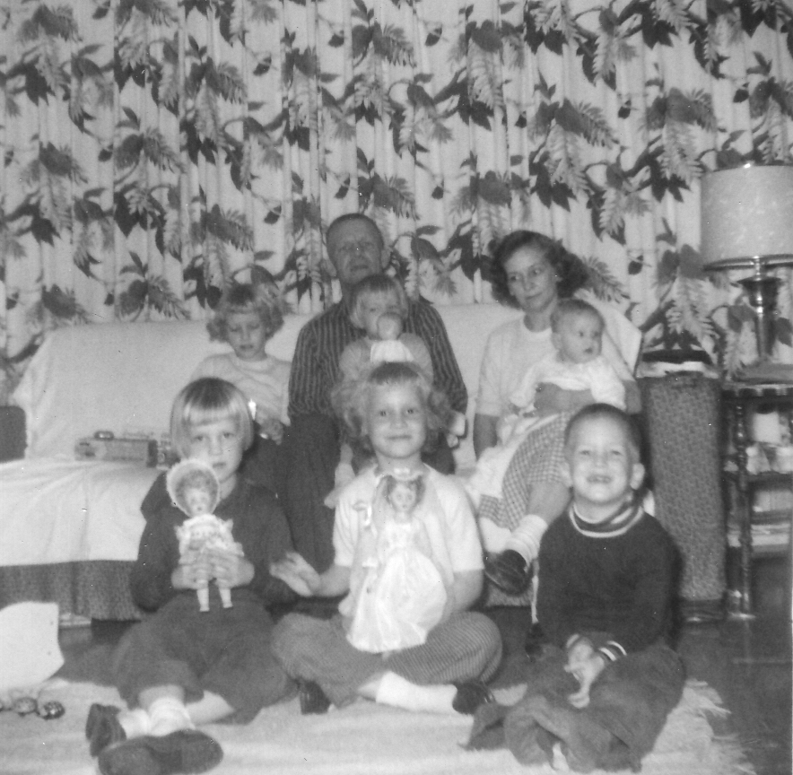 Ann Winblad and her parents and siblings