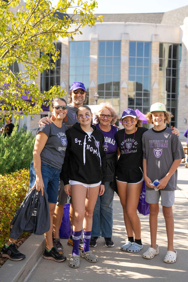 A family at Family Weekend.