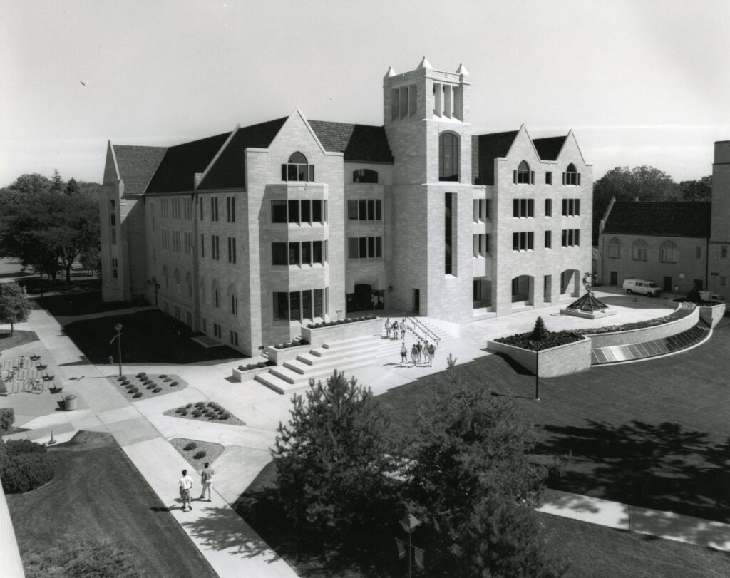 O’Shaughnessy-Frey Library Center, 1992.