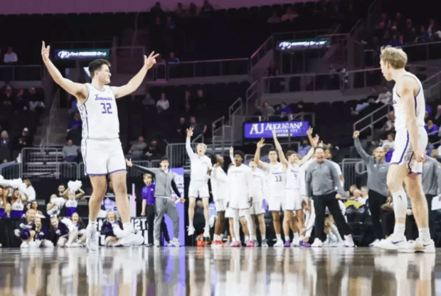 Tommie Basketball