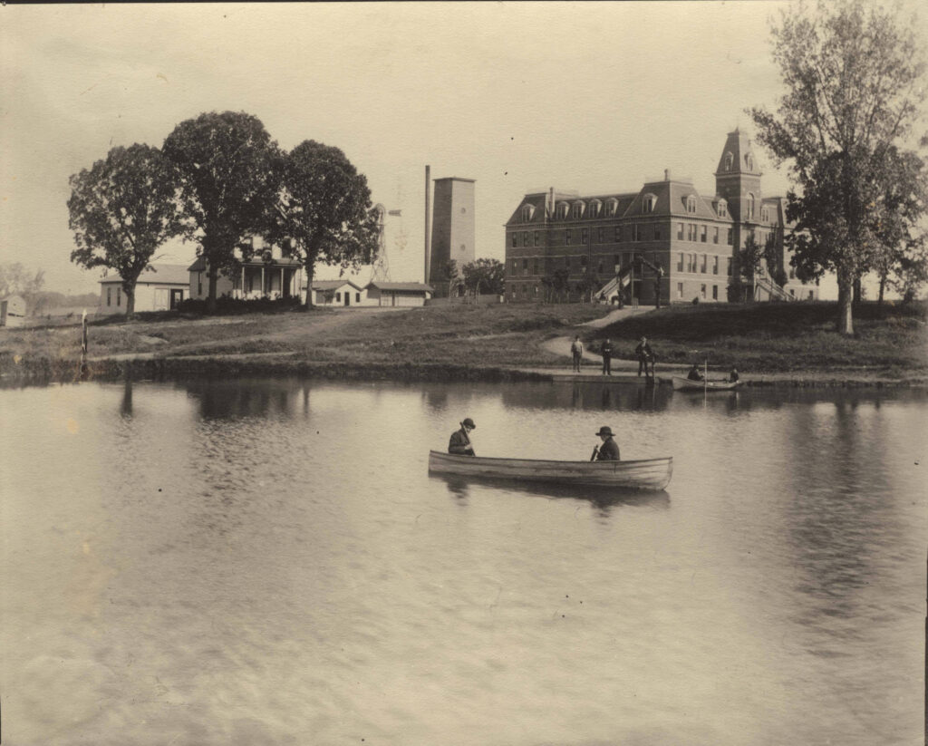 Lake Mennith and the Old Administration Building