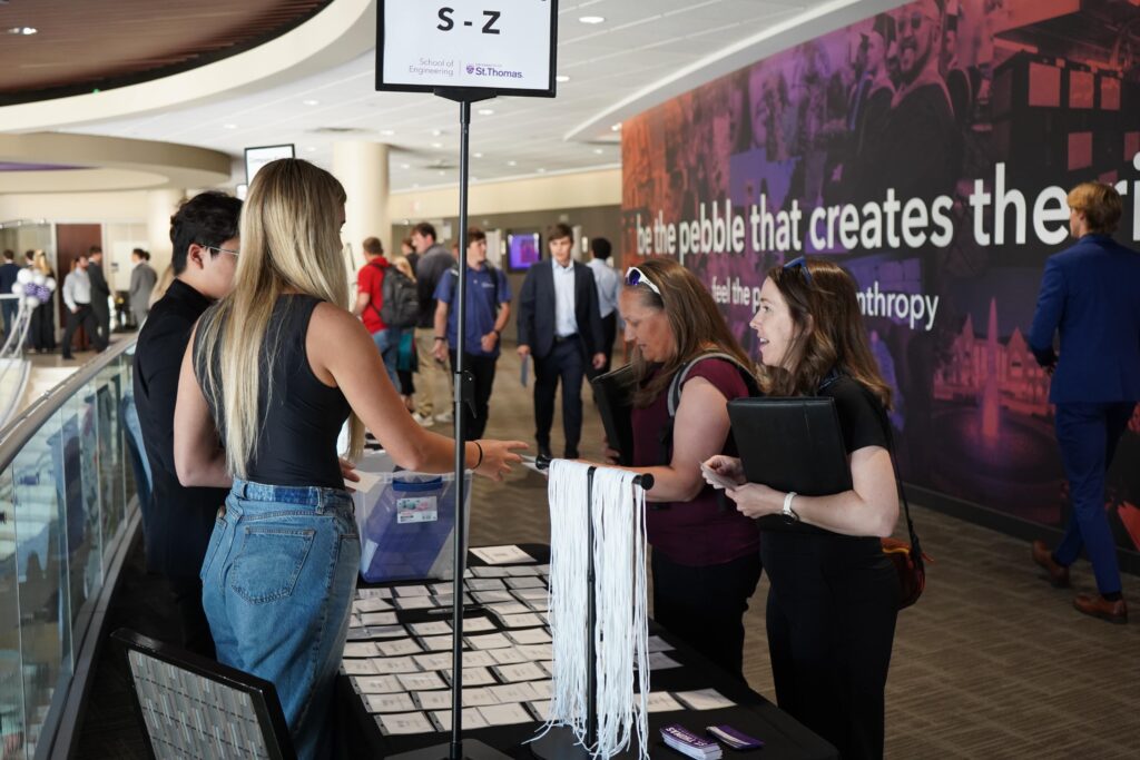 Recruiters Check in at Meet the Engineers