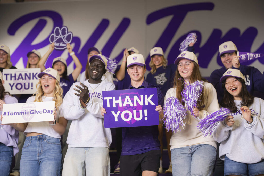Tommie Give Day