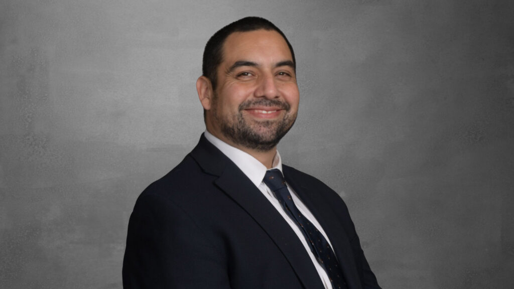 Headshot of Jorge Barrera-Rojas